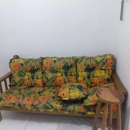 Casa Em Itanhaem Com 2 Quartos Garagem P 2 Carros, Churrasqueira, Piscina 200 M Da Praia Exterior foto
