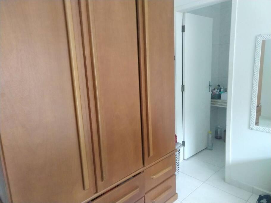 Casa Em Com 2 Quartos Garagem P 2 Carros, Churrasqueira, Piscina 200 M Da